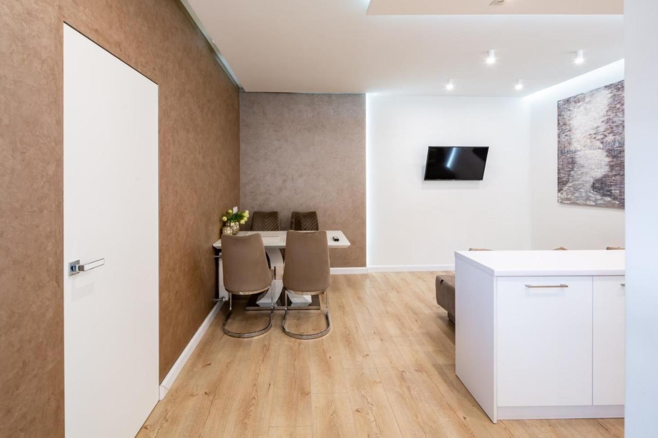 Appartement Балабана 6 à Lviv Extérieur photo